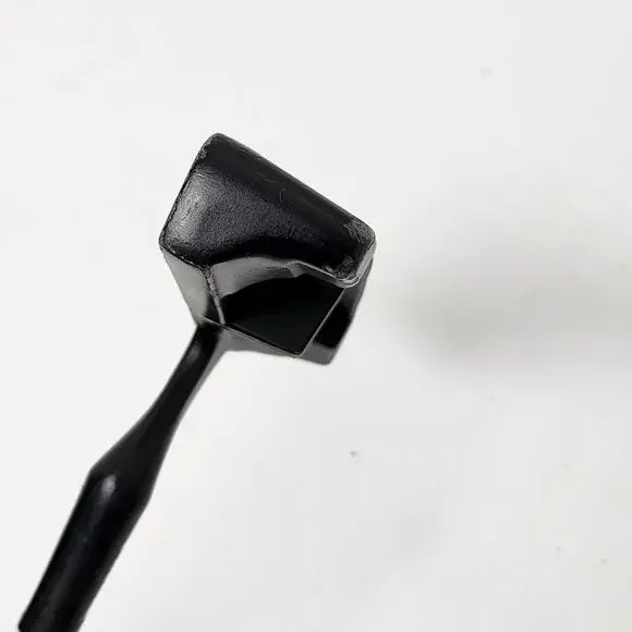 Shear-Line Black Putter 35” Long, Right Handed Made in USA - Picture 6 of 11